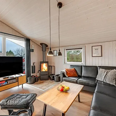 度假居 Seba - 1km To The Fjord By Interhome *